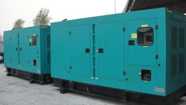 孟州康明斯400kw大型柴油二手发电机组